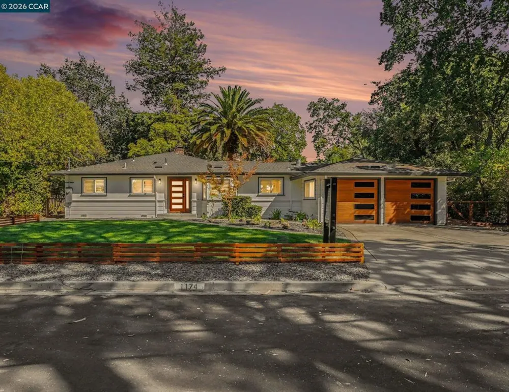 1174 Saint Francis Dr Concord, CA 94518
