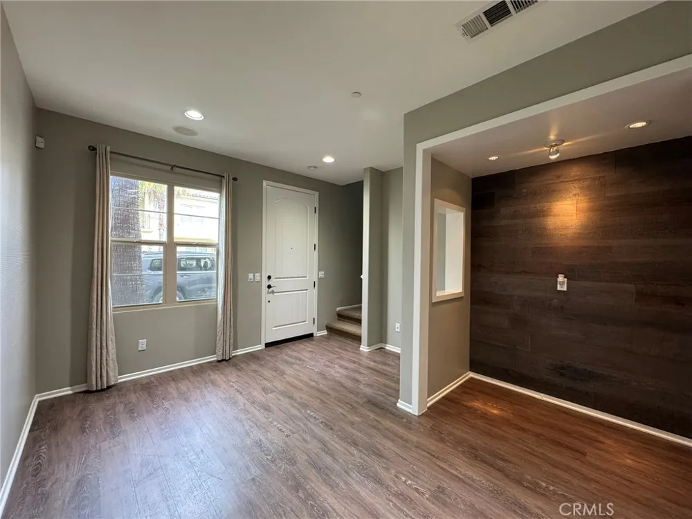 714 S Casita Anaheim, CA 92805
