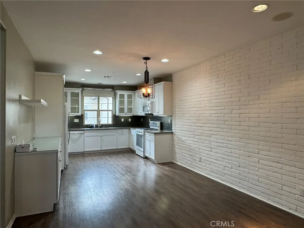 714 S Casita Anaheim, CA 92805