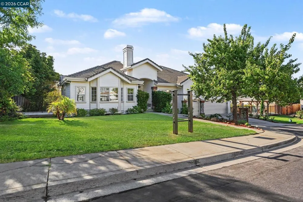 4004 Browning Dr Concord, CA 94518