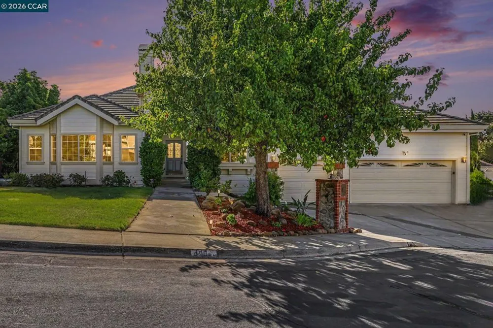 4004 Browning Dr Concord, CA 94518