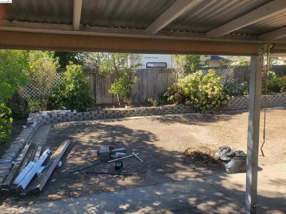 1965 Sherry Cir Oakley, CA 94561