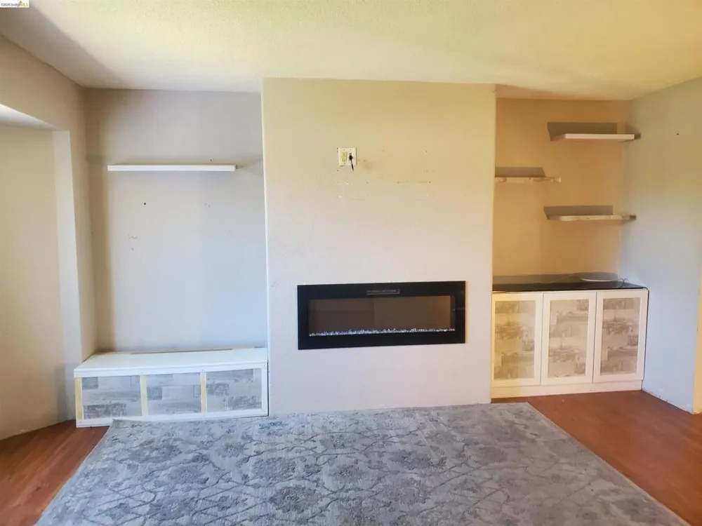 1965 Sherry Cir Oakley, CA 94561