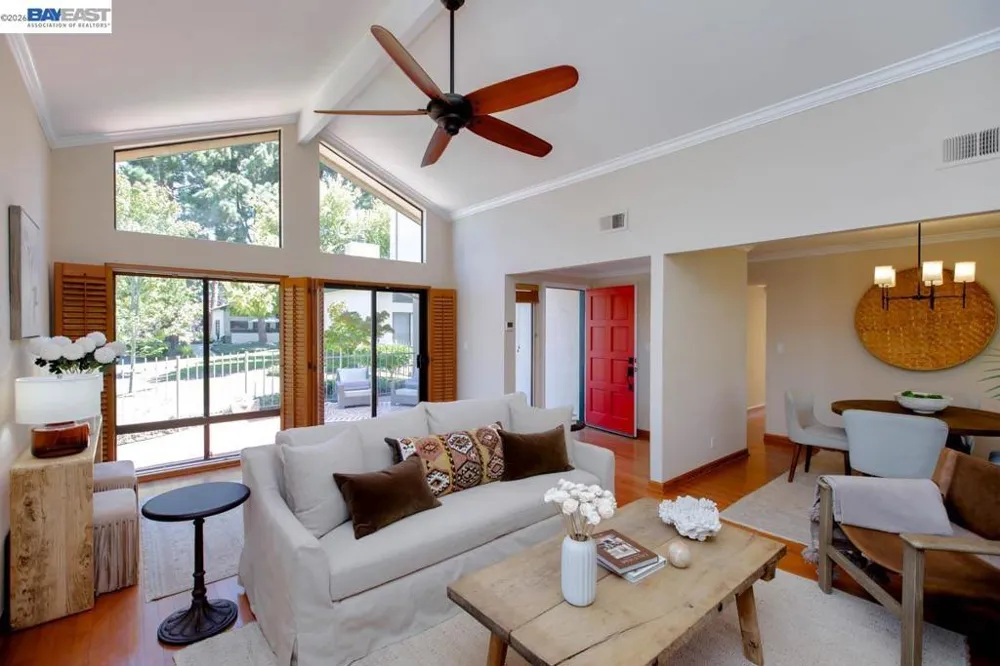 918 Ironwood Rd Alameda, CA 94502