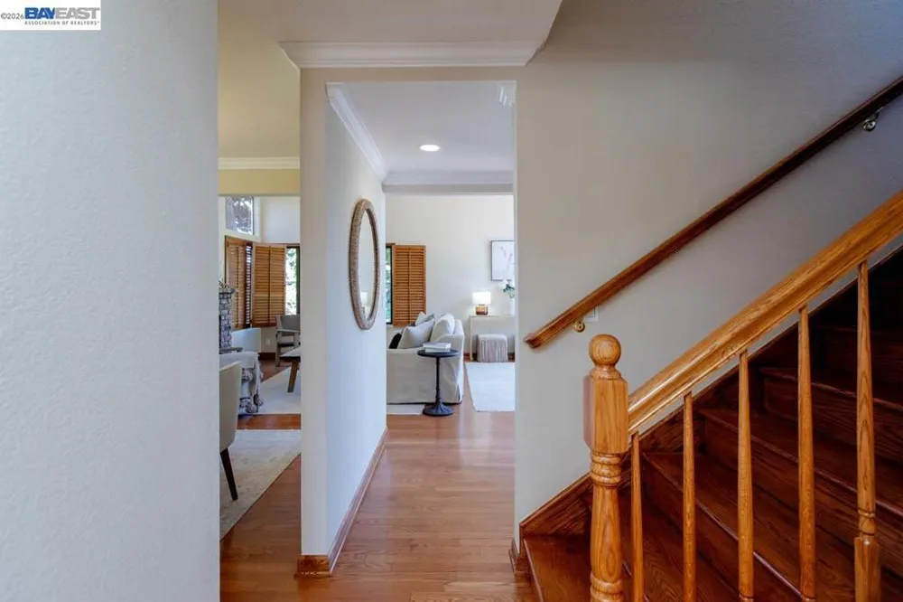 918 Ironwood Rd Alameda, CA 94502