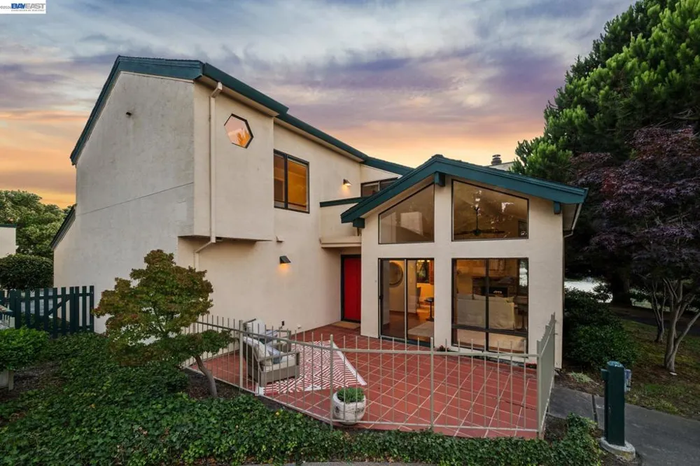 918 Ironwood Rd Alameda, CA 94502