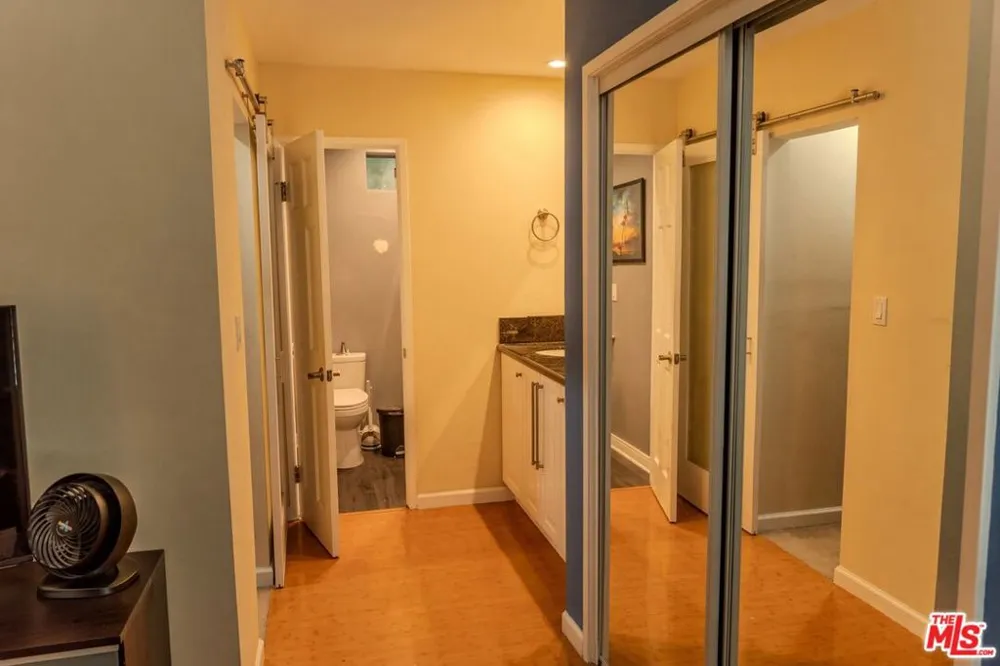 9025 Willis Avenue #158 Los Angeles, CA 91402