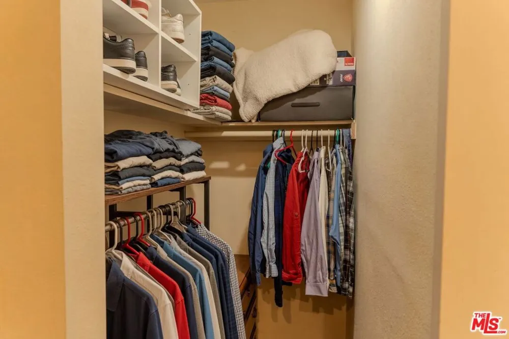 9025 Willis Avenue #158 Los Angeles, CA 91402