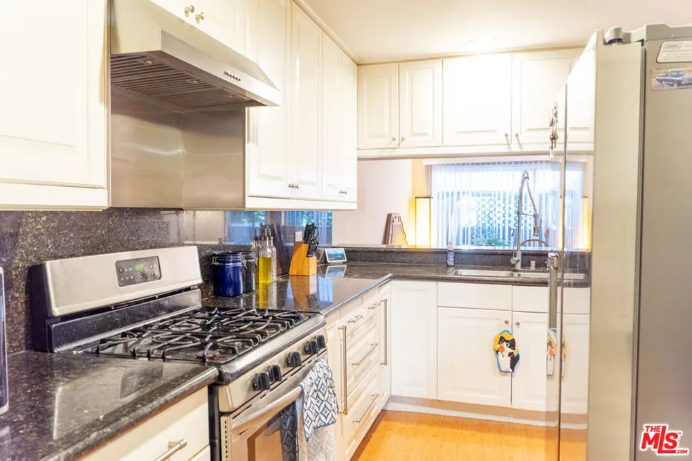 9025 Willis Avenue #158 Los Angeles, CA 91402