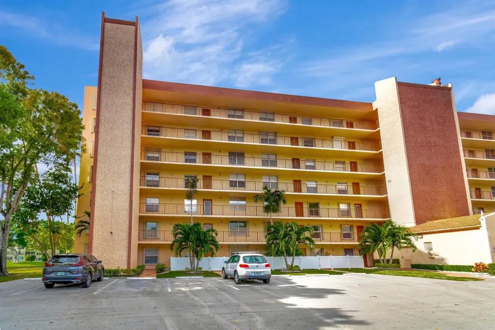 14623 Bonaire Boulevard #502 Delray Beach, FL 33446