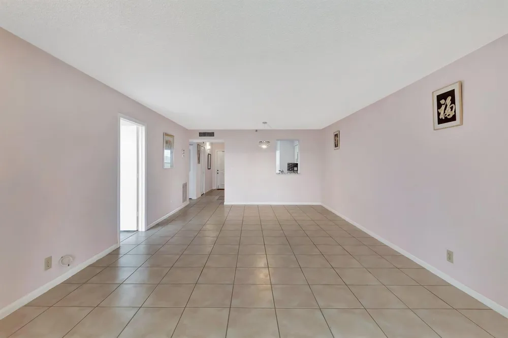 14623 Bonaire Boulevard #502 Delray Beach, FL 33446