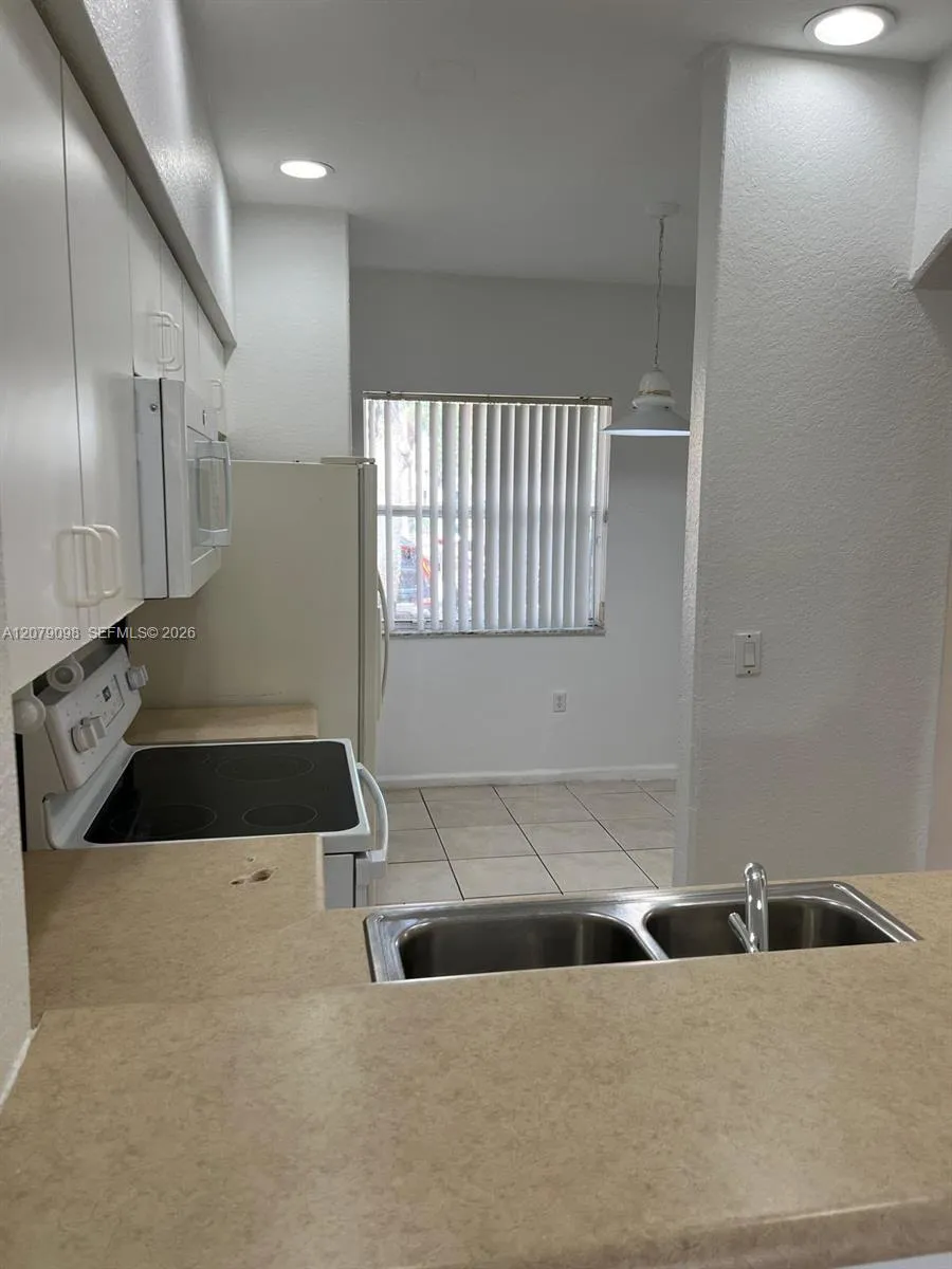 8382 SW 29th St #104 Miramar, FL 33025