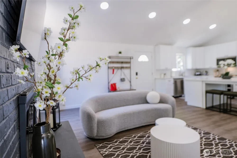 29217 Sandridge Road Ocean Park, WA 98640