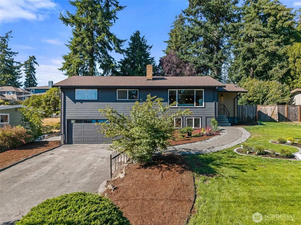 1836 NW 197th Street Shoreline, WA 98177