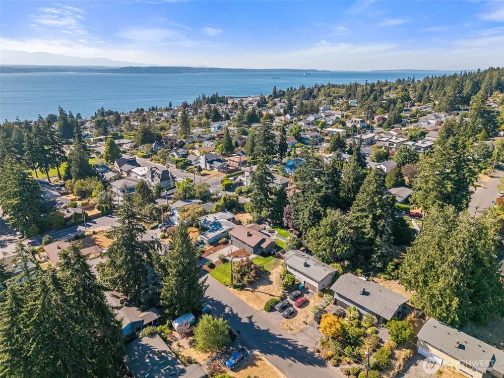 1836 NW 197th Street Shoreline, WA 98177