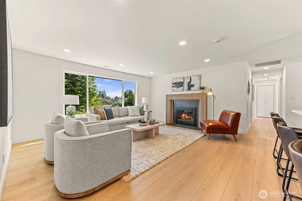 1836 NW 197th Street Shoreline, WA 98177