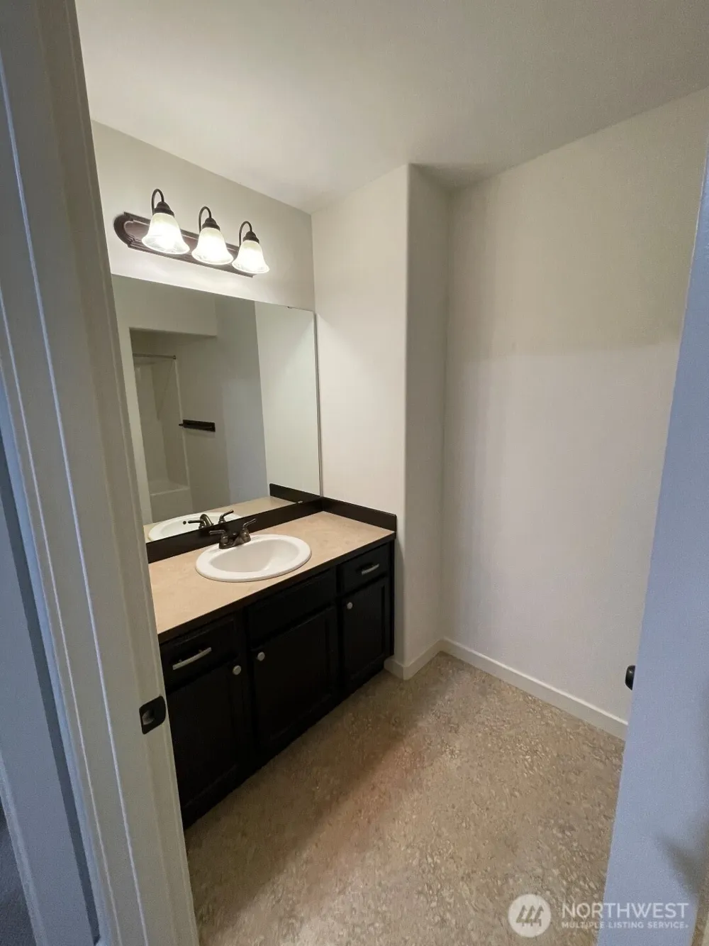 11327 58th Avenue SE Everett, WA 98208