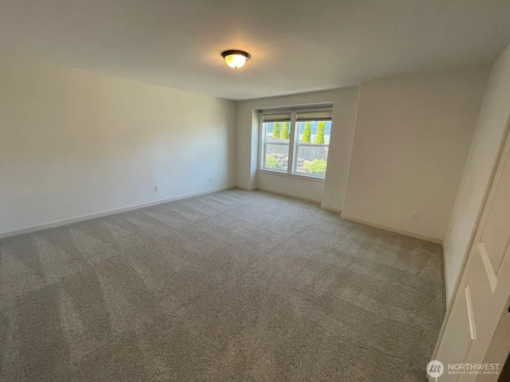 11327 58th Avenue SE Everett, WA 98208
