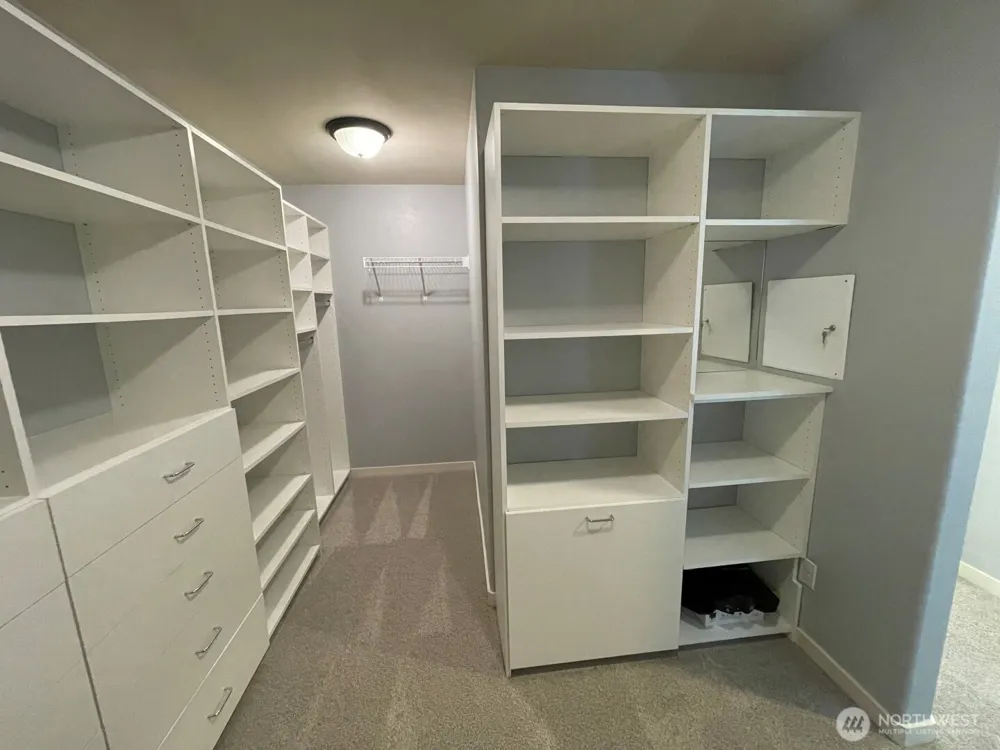 11327 58th Avenue SE Everett, WA 98208