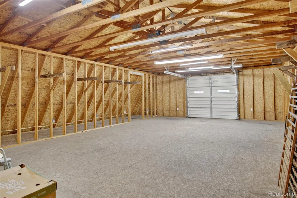 11175 Elmview Street Romulus City, MI 48174