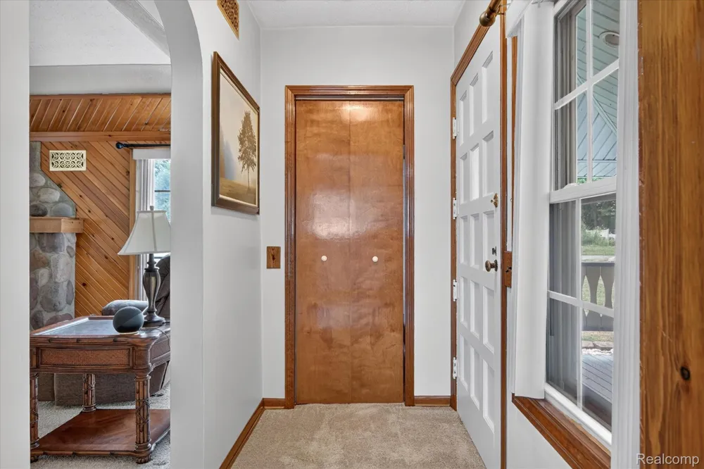 11175 Elmview Street Romulus City, MI 48174