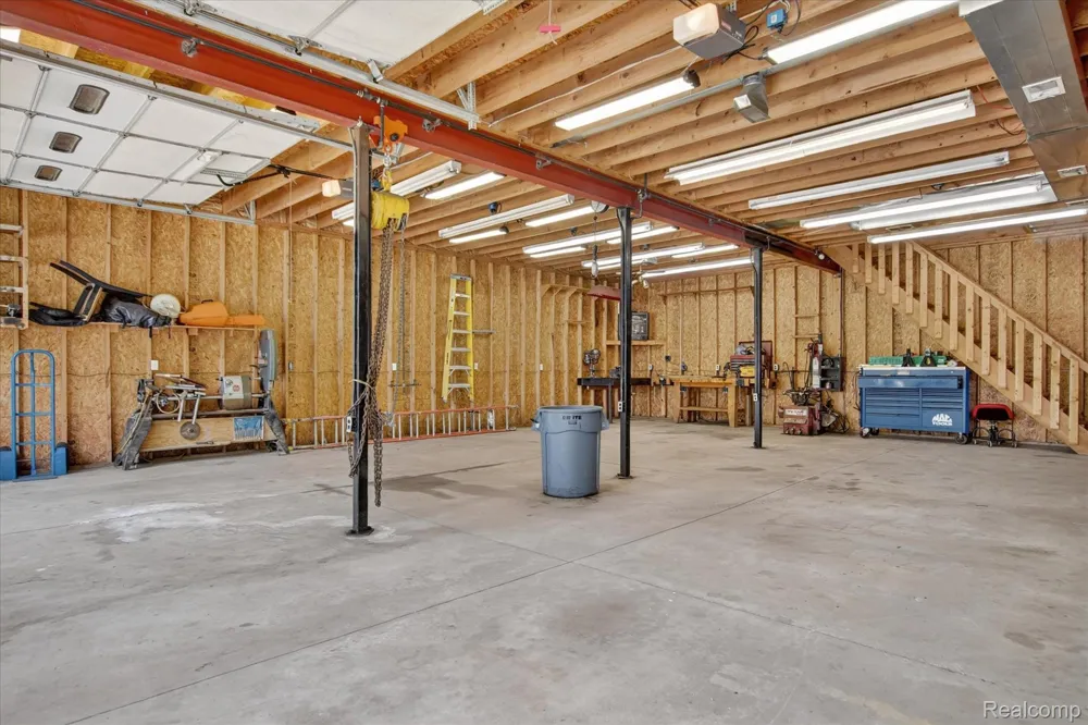 11175 Elmview Street Romulus City, MI 48174