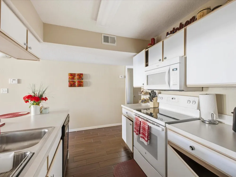 3153 BRITANNIA BOULEVARD #B Kissimmee, FL 34747