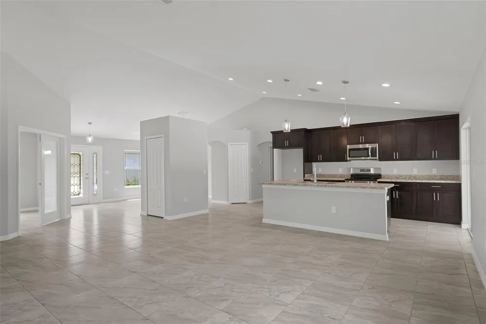 12085 MANASSAS AVENUE Weeki Wachee, FL 34614