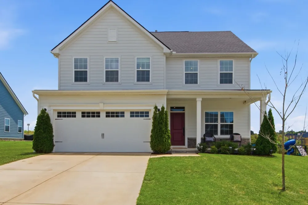 3032 Manchester Dr Spring Hill, TN 37174