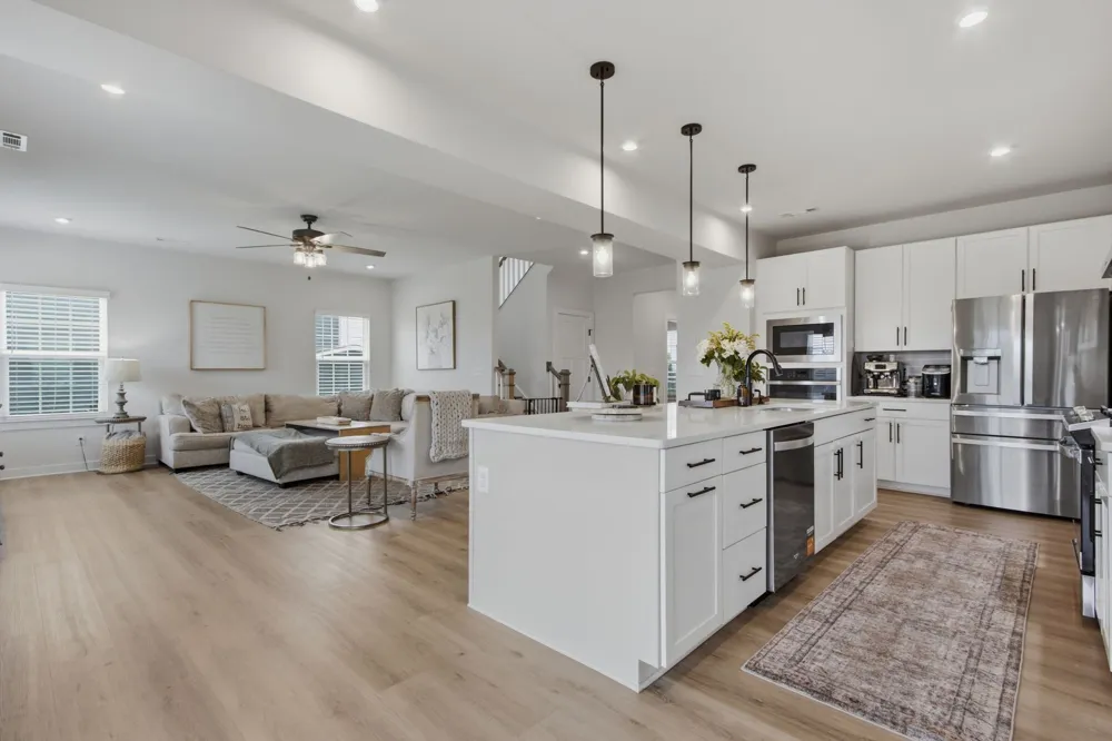 3032 Manchester Dr Spring Hill, TN 37174