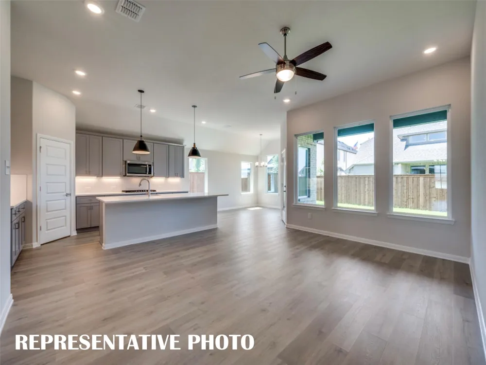 16436 Thistle Bend Drive Justin, TX 76247