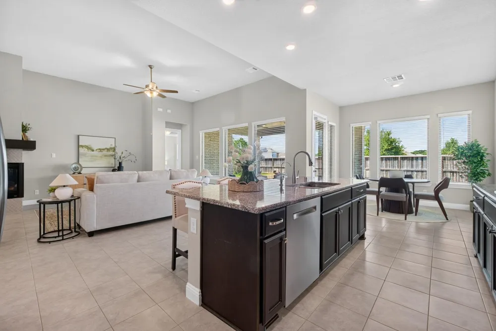 21723 Albertine Drive Tomball, TX 77377