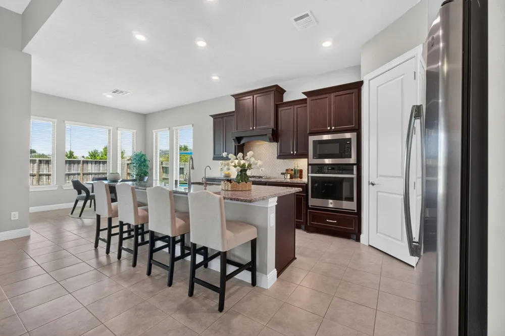 21723 Albertine Drive Tomball, TX 77377