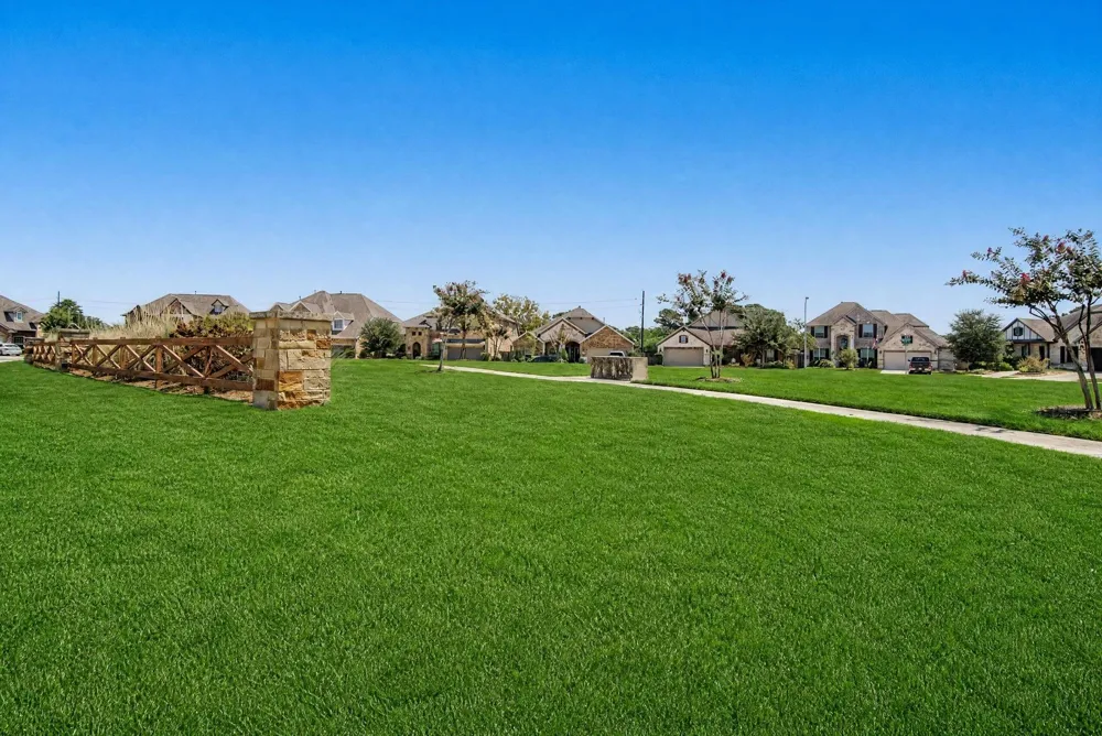 21723 Albertine Drive Tomball, TX 77377