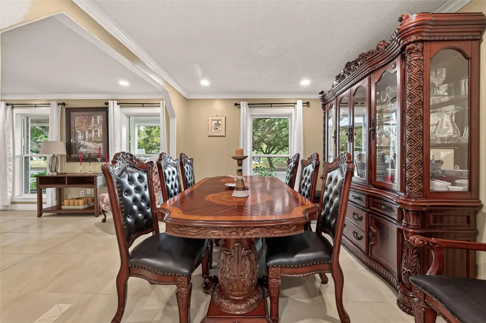 10807 Chimney Rock Road Houston, TX 77096