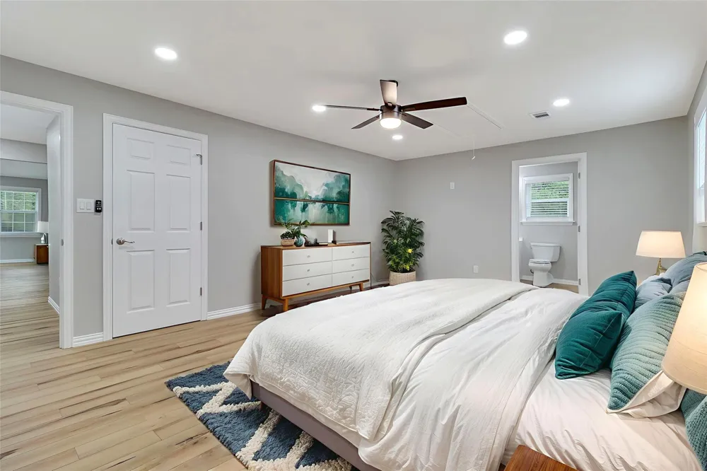 172 Pine Needle St Onalaska, TX 77360
