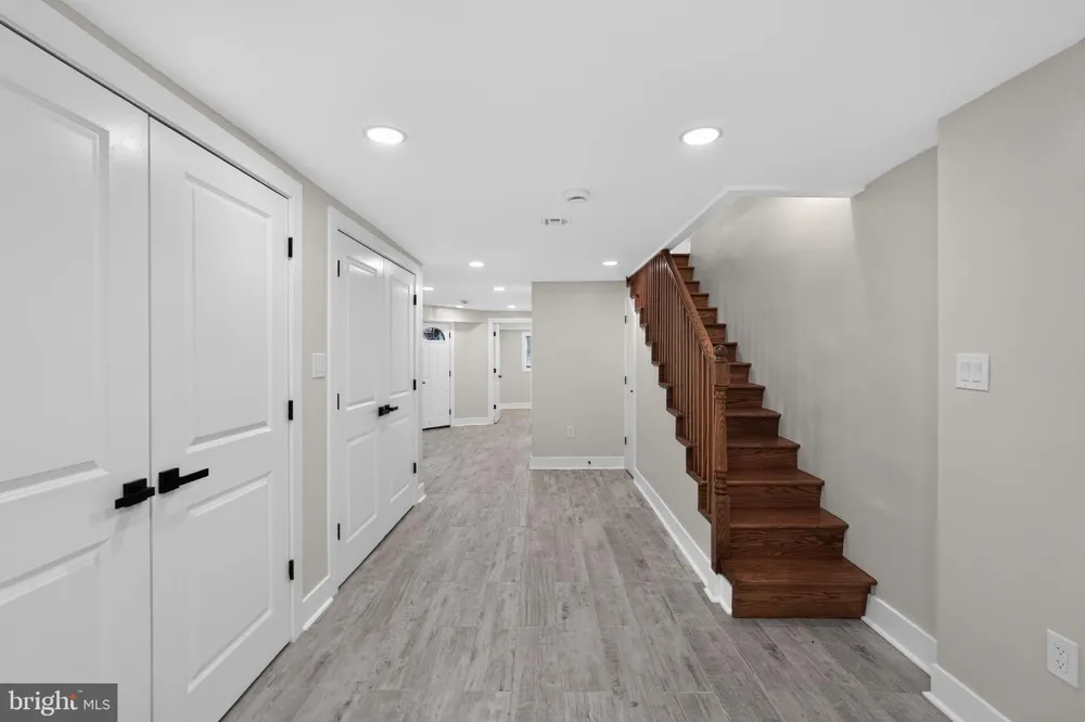 5633 FLORENCE AVENUE Philadelphia, PA 19143