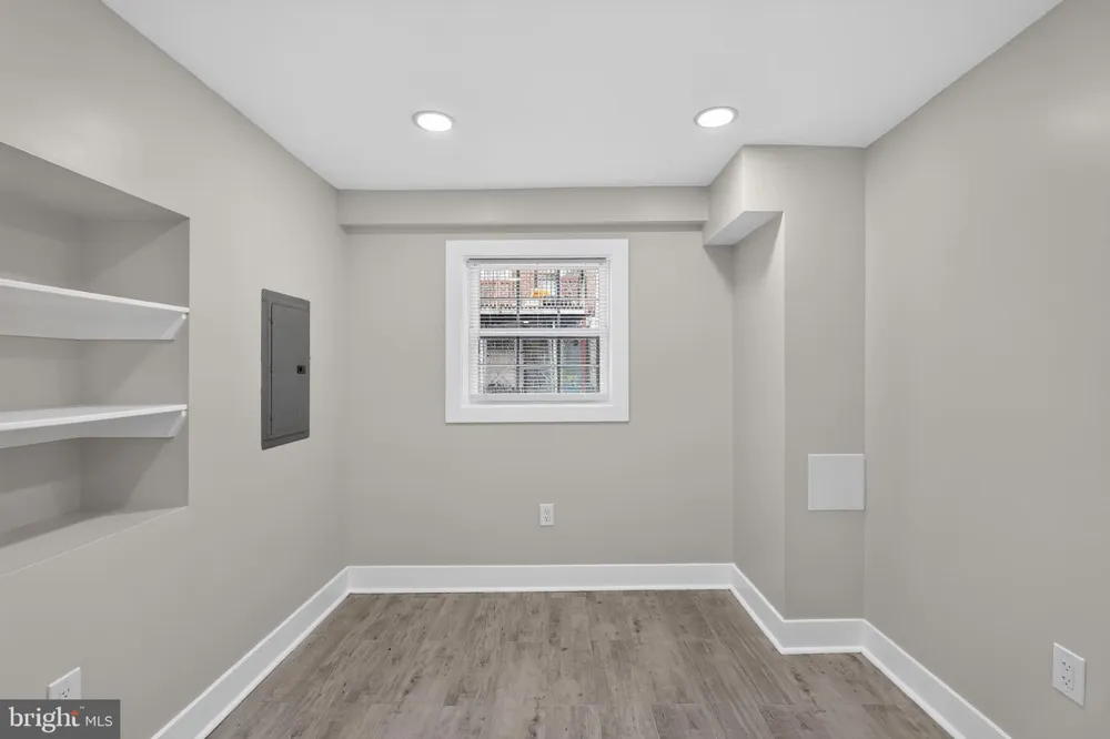 5633 FLORENCE AVENUE Philadelphia, PA 19143