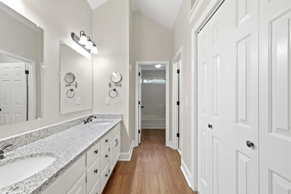 704 Postal Ct Brentwood, TN 37027