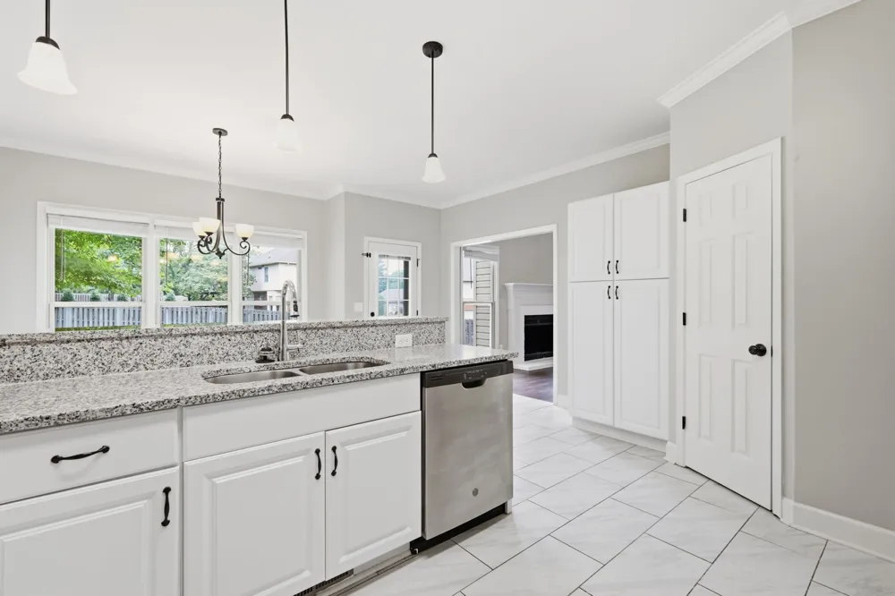 704 Postal Ct Brentwood, TN 37027
