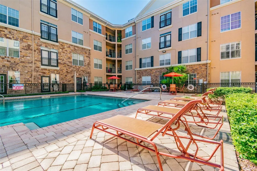 4221 W SPRUCE STREET #2425 Tampa, FL 33607