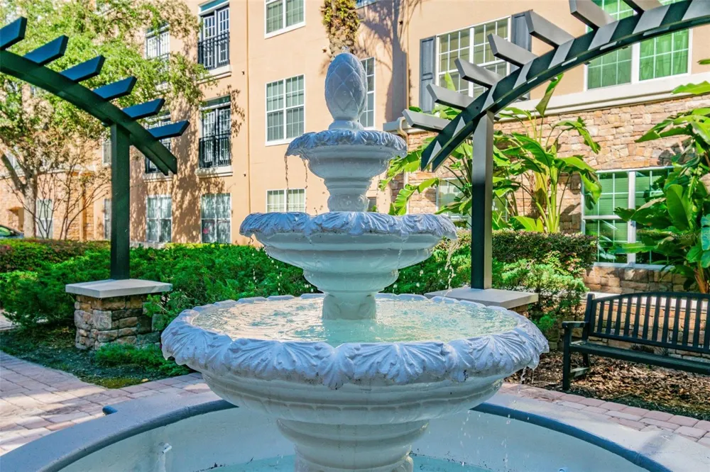 4221 W SPRUCE STREET #2425 Tampa, FL 33607