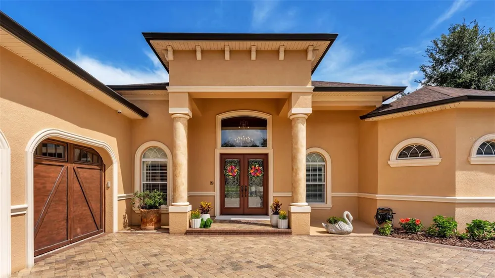 2943 OAK TREE LANE Lakeland, FL 33810