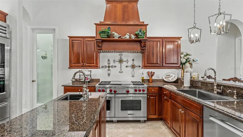 2943 OAK TREE LANE Lakeland, FL 33810