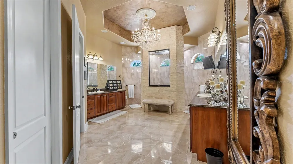 2943 OAK TREE LANE Lakeland, FL 33810