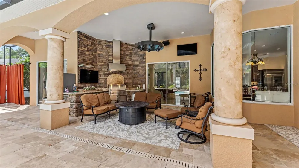 2943 OAK TREE LANE Lakeland, FL 33810