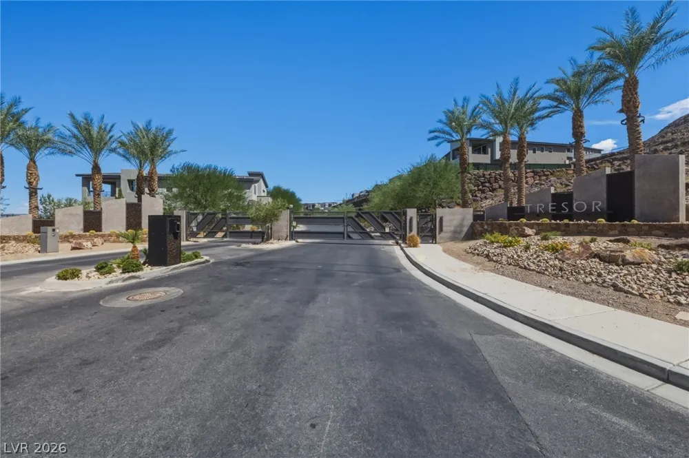 302 Shaded Canyon Drive Henderson, NV 89012