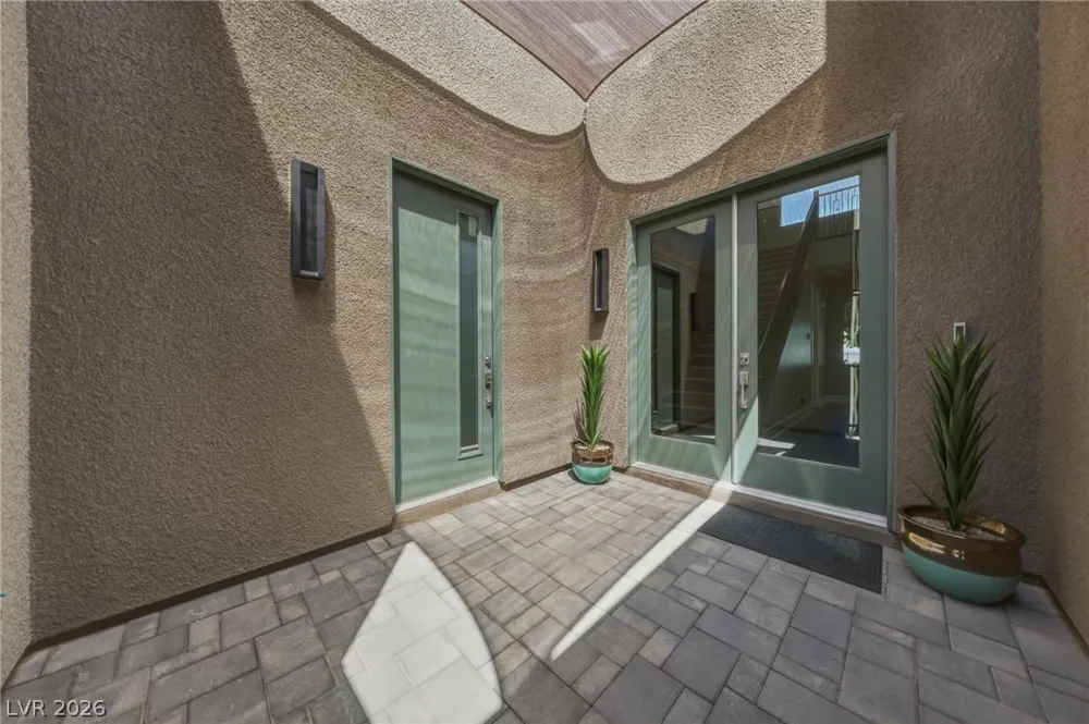 302 Shaded Canyon Drive Henderson, NV 89012