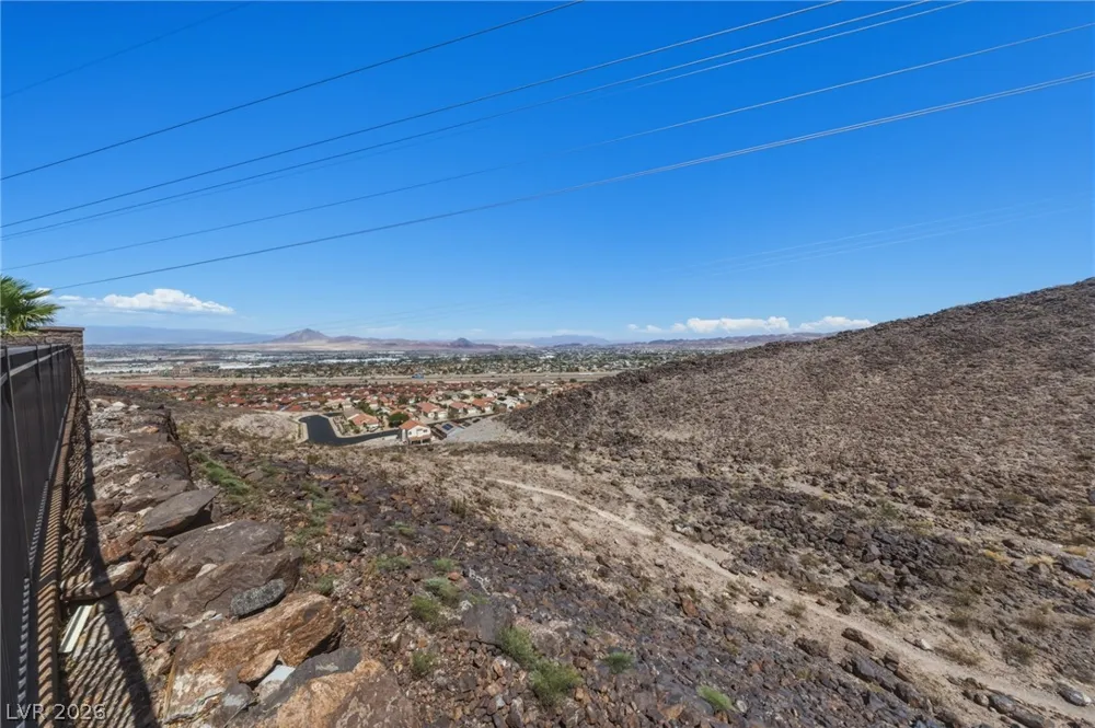 302 Shaded Canyon Drive Henderson, NV 89012