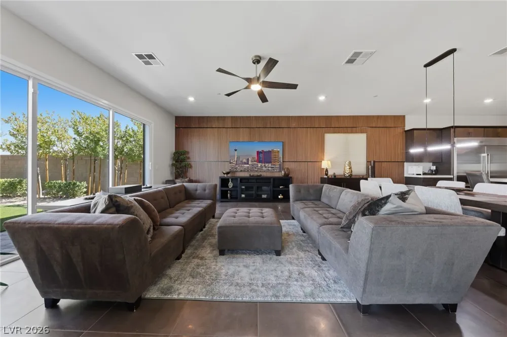 302 Shaded Canyon Drive Henderson, NV 89012